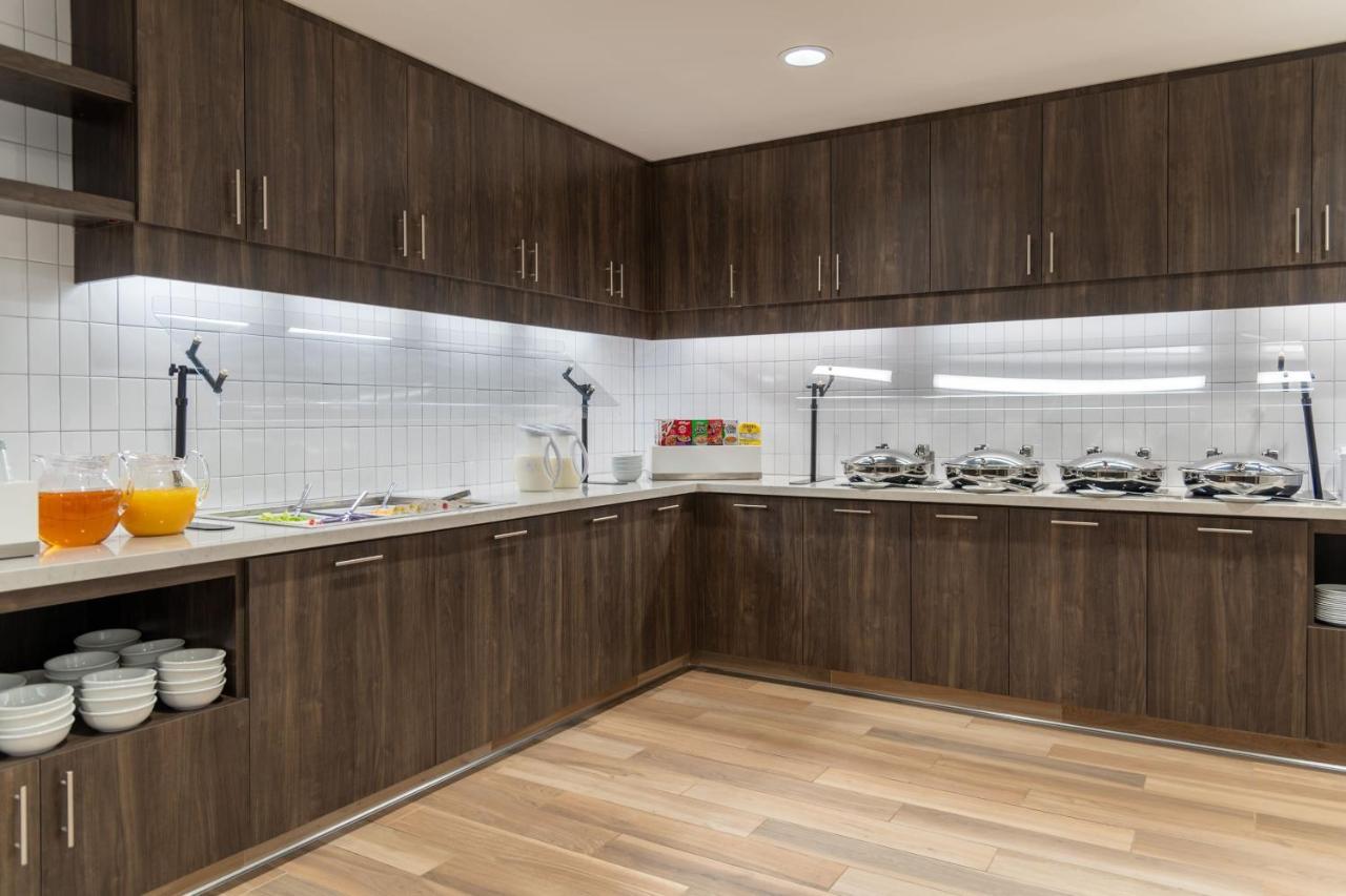 Residence Inn By Marriott Lancaster Palmdale Εξωτερικό φωτογραφία